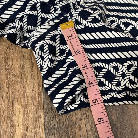 Crown & Ivy Nautical Rope Cotton Spandex Blend Navy and White 5” Shorts - Picture 7 of 9